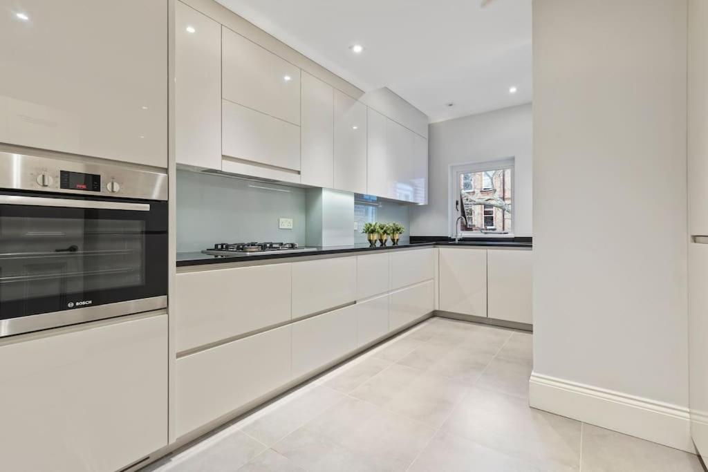 Luxury 3 Bed Flat In Kensington Apartment London Ngoại thất bức ảnh